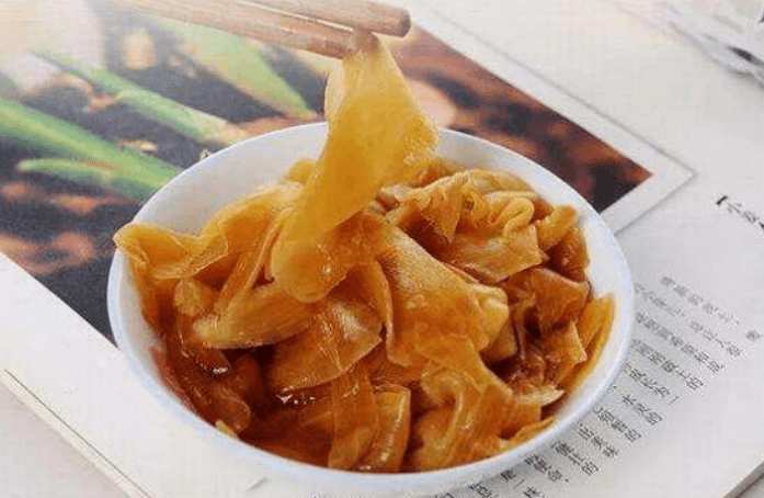 醋姜的做法最正宗的做法（做醋泡姜时，别急着装罐腌制！）