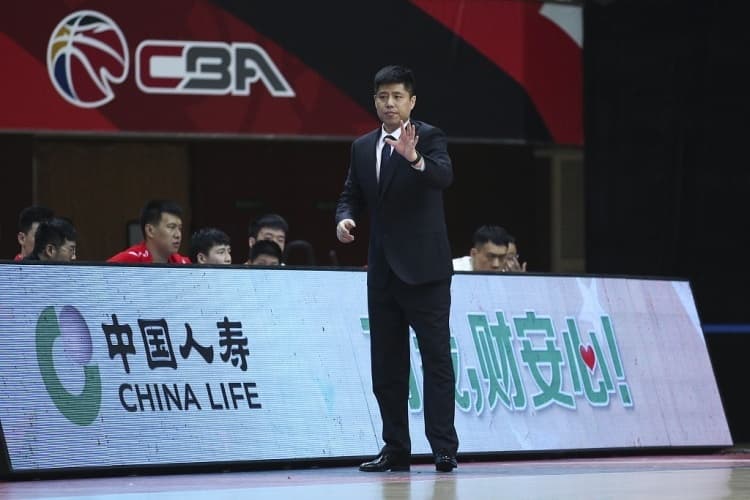 CBA第一阶段战罢：北京登顶，三匹黑马崛起