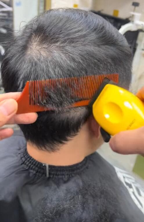 男士理发轮廓技法，精准聚焦，速塑完美发型的必备指南