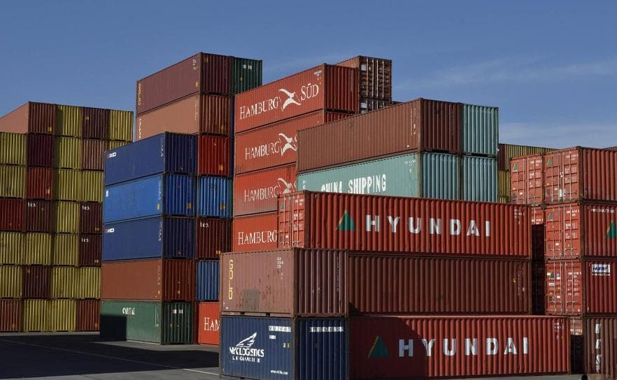 实用指南：全面解析海运集装箱尺寸与类型