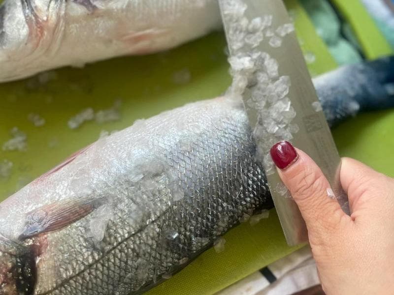 红烧河鲈鱼