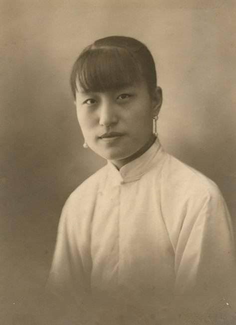 蒋介石告诉三妻陈洁如：一辈子只爱她一个人，宋美龄却把她当小三