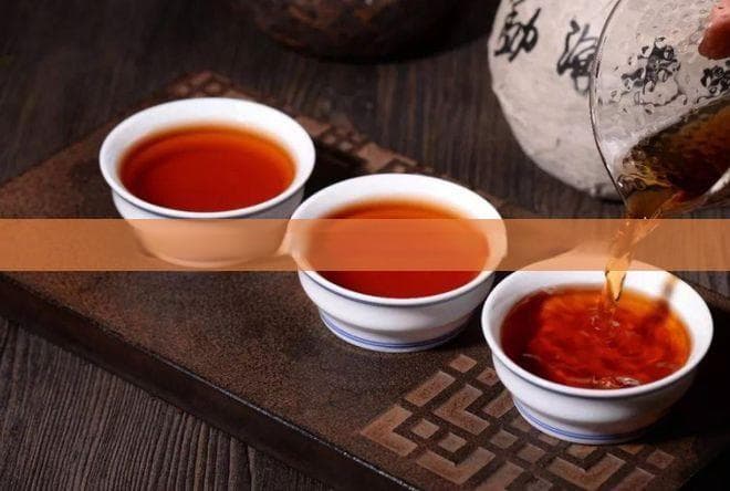 吃完维生素B族可以喝茶吗：探讨维生素B族与茶的兼容性