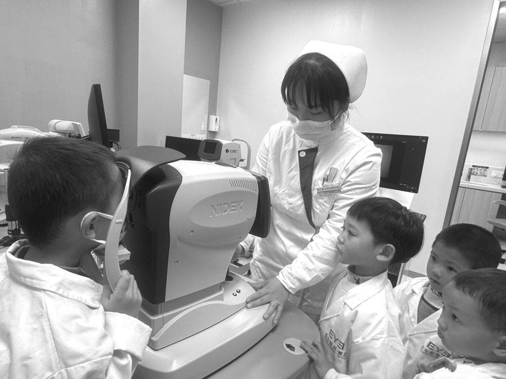 孩子频繁眨眼 隐藏健康问题