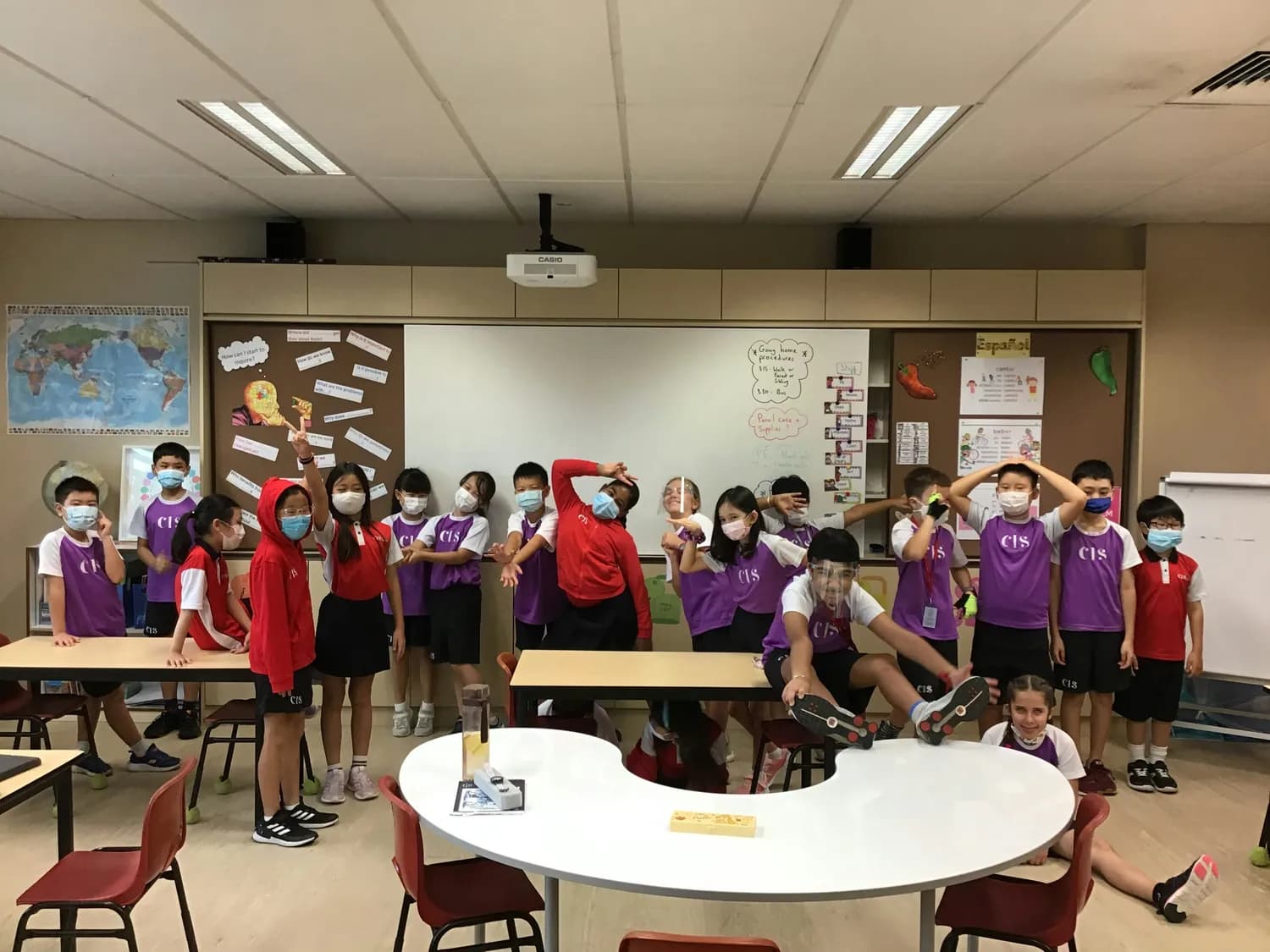 “情绪能量卡”：小学生情绪管理的创新工具