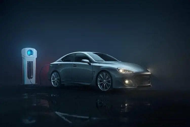 新能源车VS燃油车：算完这笔账，你还坚持油车是更好的选择吗？