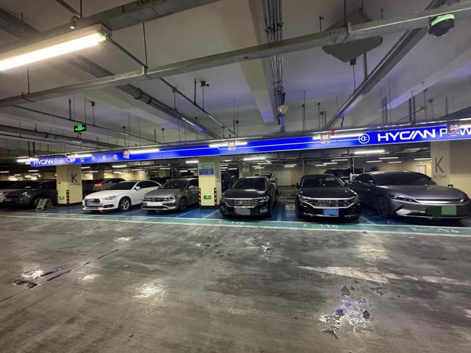 北京充电车位配建指标将有统一标准，破解充电难要迈几道坎？