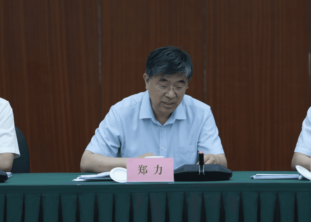 中国气象局联合清华大学发布“风清”“风雷”气象大模型系统