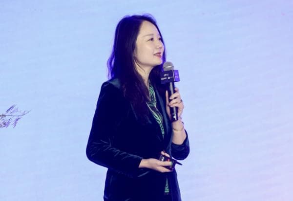2024 AI创新者大会年度提问：创业还是创收，如何帮AI产品适配市场？