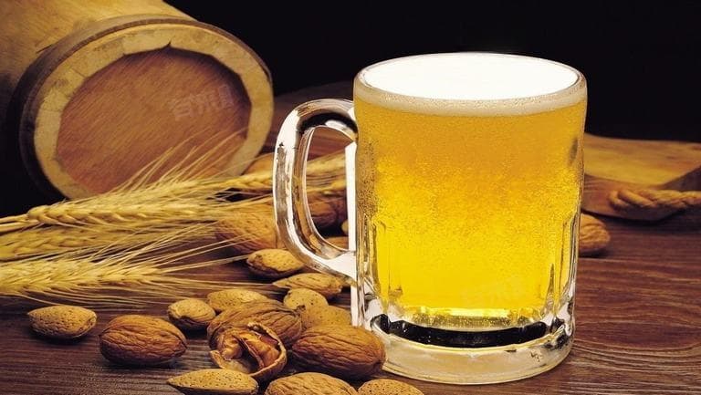 痔疮手术后多久能喝酒？专家建议术后一个月再考虑