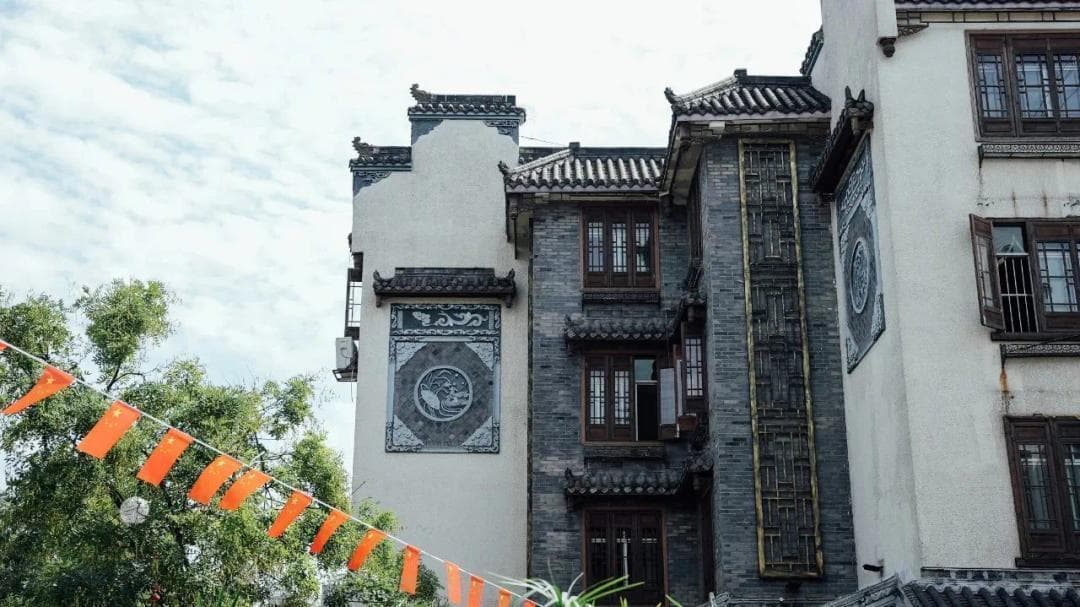 成都周边古镇游：一天打来回的绝美古镇之旅