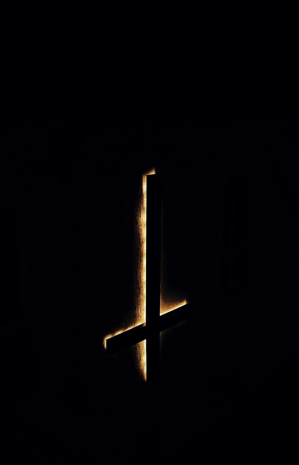 《信条》中的天文奇观：真实还是幻想？