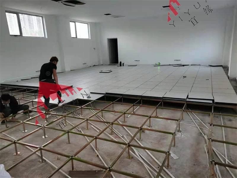 深度解析架空防静电地板材质