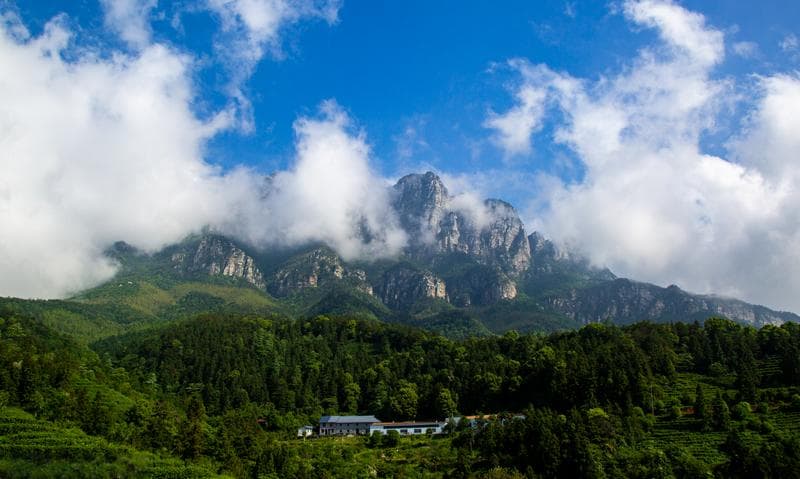 跟着诗词游庐山｜苏轼的庐山诗意与哲学