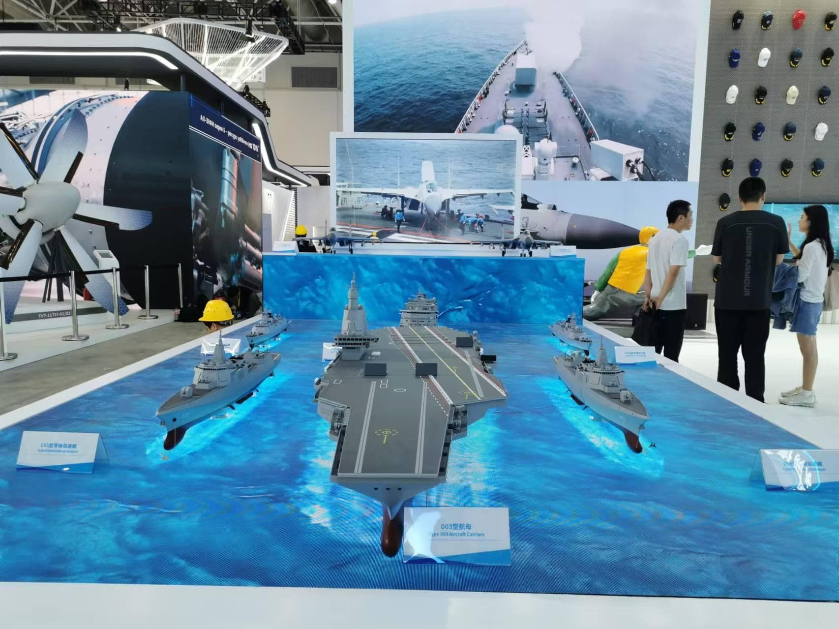 中国航展｜歼-15T将迎来新搭档：歼-35舰载型首次公开