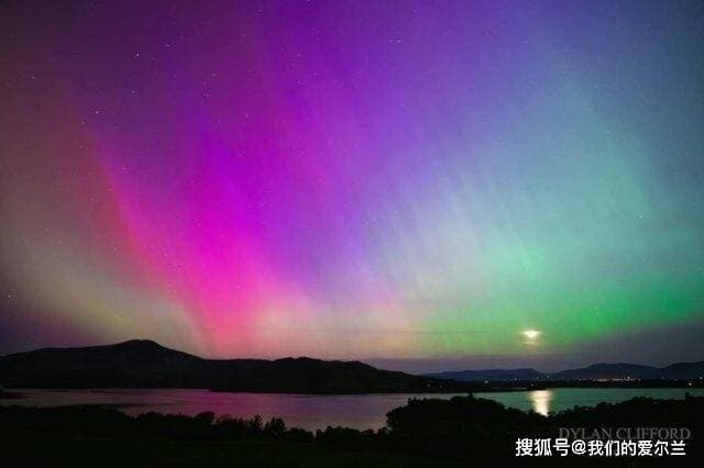 别错过！北极光再次降临爱尔兰夜空，周六又是一个不眠夜