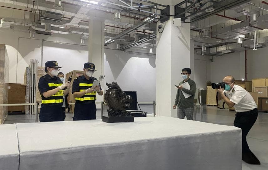圆明园龙首回归国内，收藏者希望捐给国家！