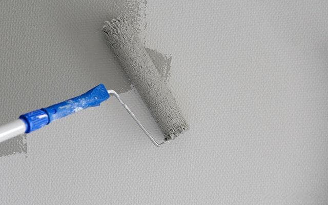 乳胶漆怎么用？墙面漆施工方法与使用注意事项全攻略