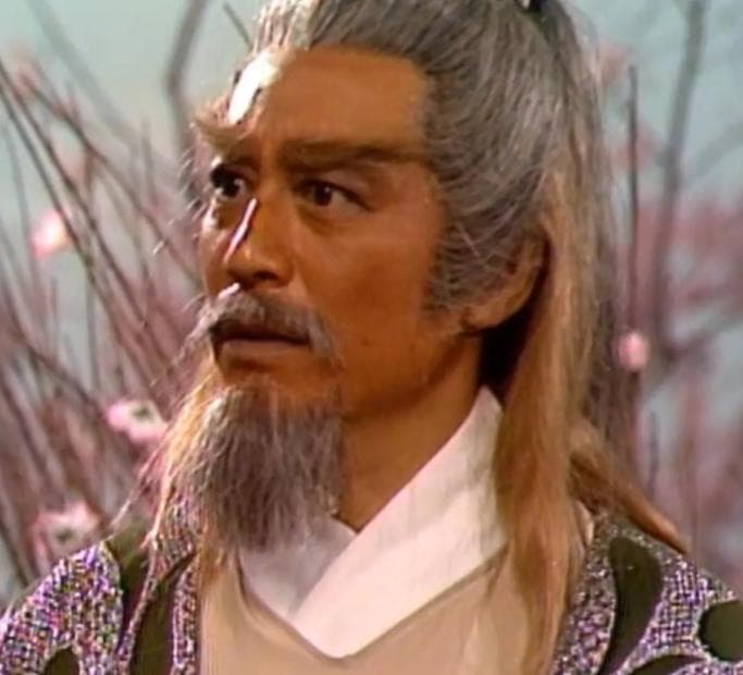 《射雕英雄传》中黄药师与梅超风的关系是什么，为什么有人说黄药师喜欢梅超风？