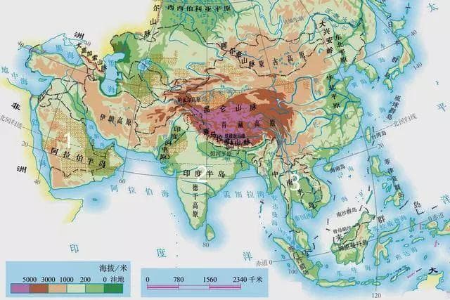 中南半岛的地形特征 ？在什么位置？（高中知识）