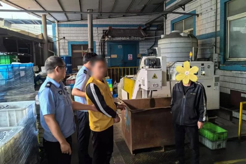 榜一大哥打赏女主播400万，只为听一声“哥哥”
