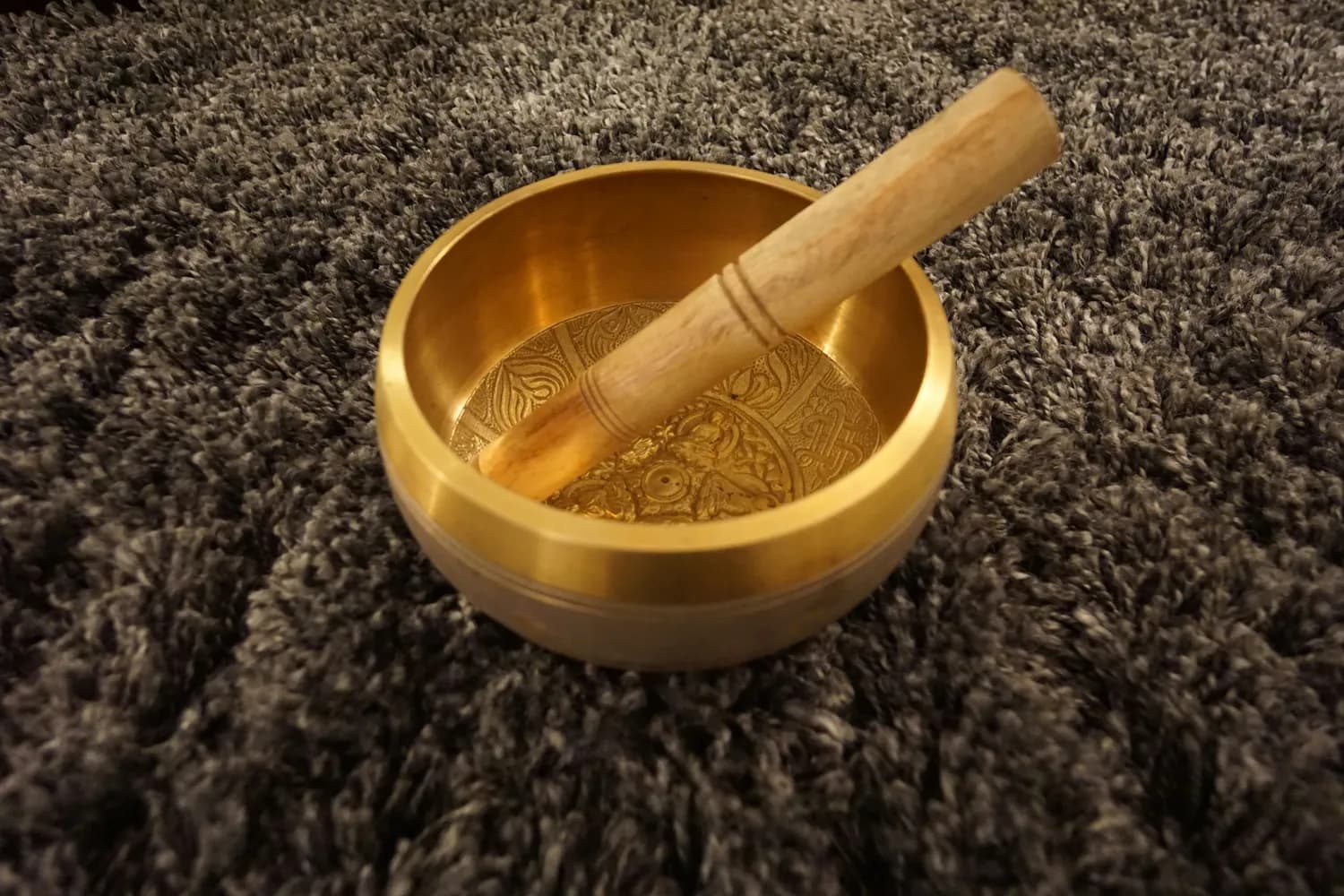 揭秘皇家餐桌上的“金饭碗”和“青花瓷”