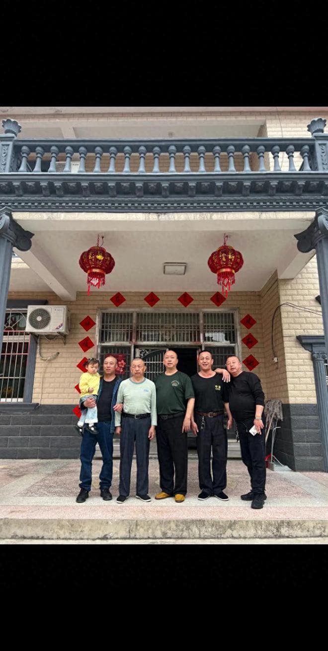 花费约200万，安徽堂兄弟五人重建老宅，网友：真的羡慕死了！