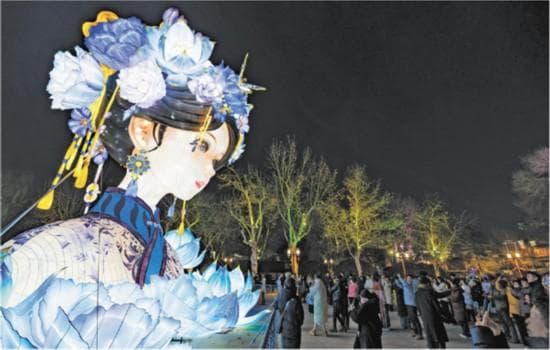 从济南花灯“夏雨荷”看文化IP如何为城市引流