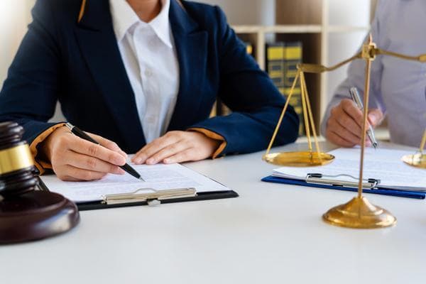 七宗罪名师：犯罪心理学与司法实践中的深层探索