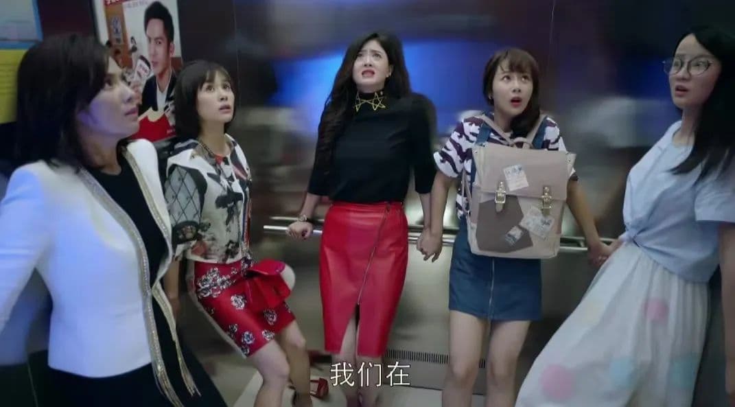 中国小区的高层住宅，80万电梯“老龄化”何解？