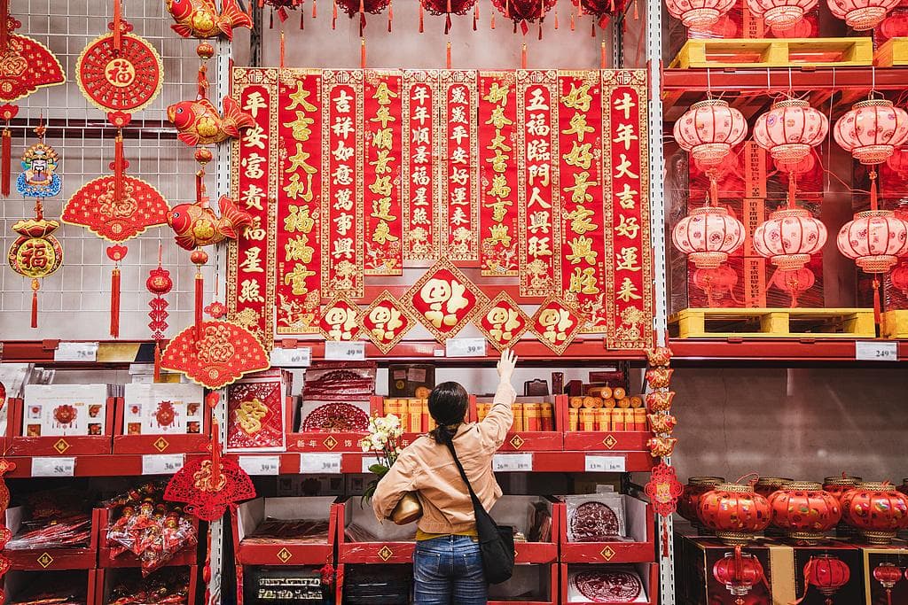 “春节”列入人类非遗名录，展现中华文化世界影响力