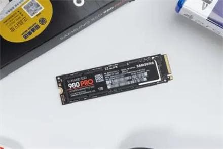固态硬盘tlc和qlc哪个耐用