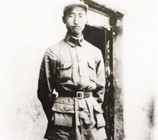 徐向前军事生涯有三大不完美，为何还被授元帅？综合来看实至名归