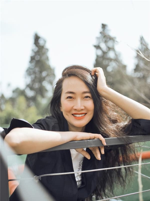 张春旸的诗意表现主义风景画：从表现到抒情转化