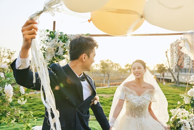 婚纱的意义和象征有哪些 婚纱的由来和历史