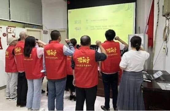 武汉汉中街道推“搭把手”项目，五社联动破精神障碍者融入难题