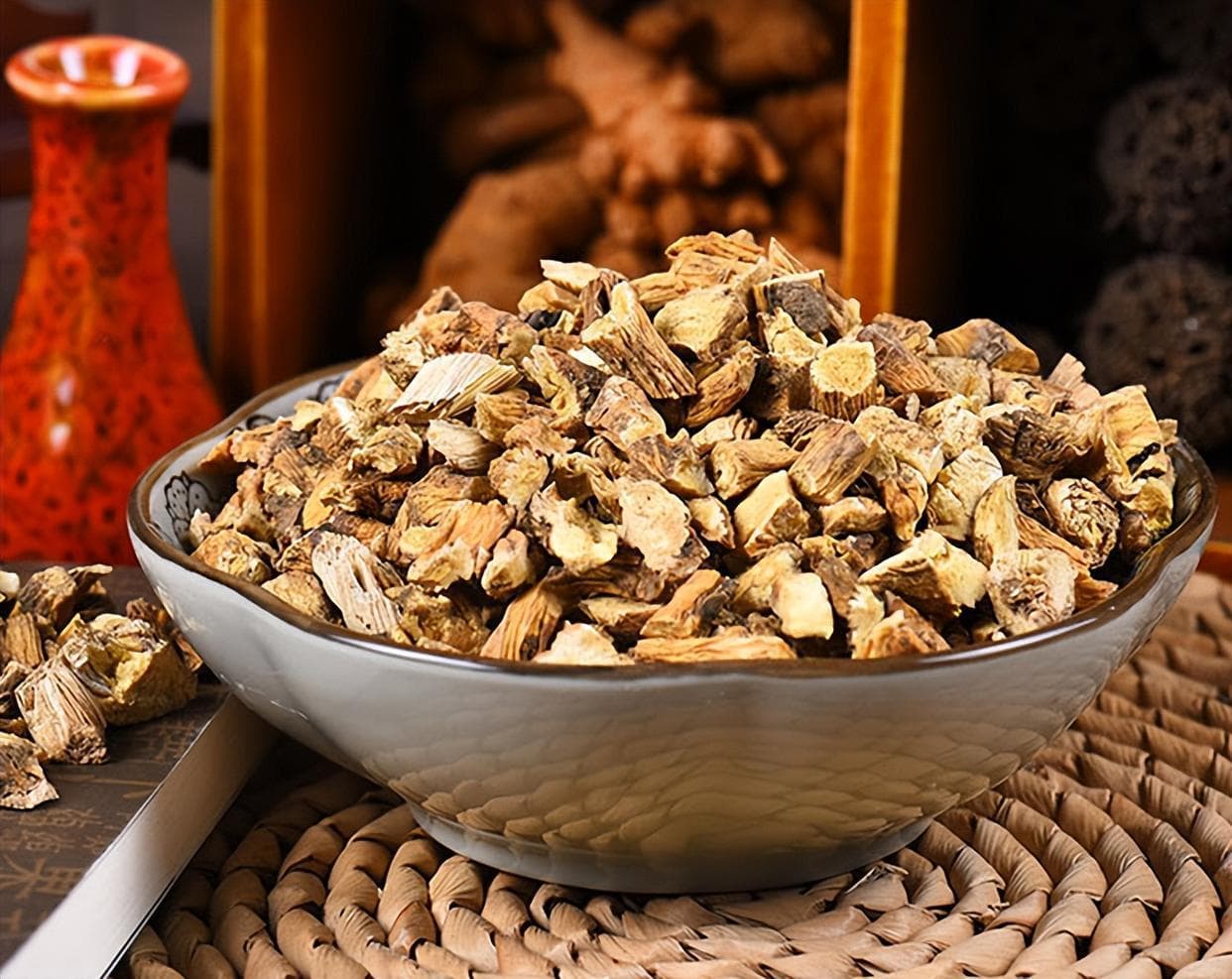 秦艽的秘密：从中风到关节炎，这味中药为何备受推崇