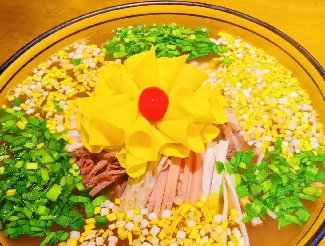 神都滋味｜千年烟火里的舌尖盛宴：洛阳旅游必吃十大美食地图