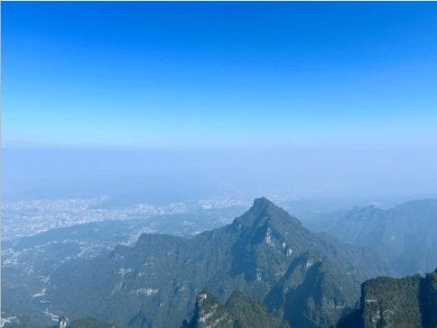 春季张家界五日游：精华景点游玩攻略与预算指南