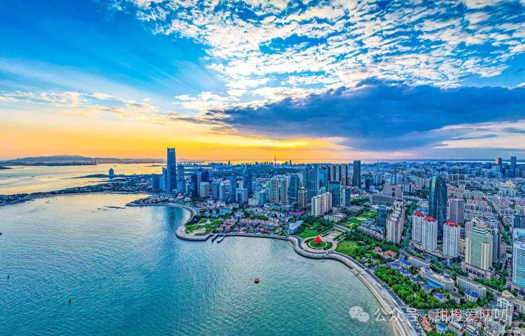 炎炎夏日，海边漫步，国内最值得带孩子去的五个海滨城市！