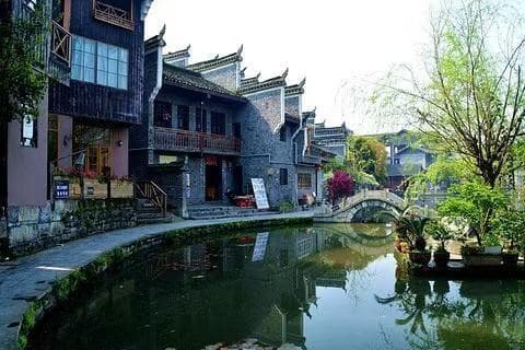 乾州古城：吉首的文化地标