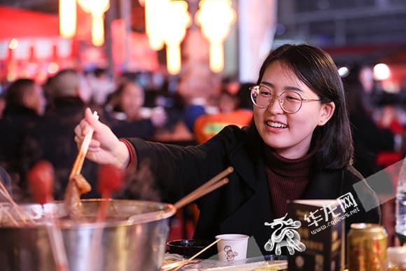 重庆提出创建世界火锅之都：底气何在？