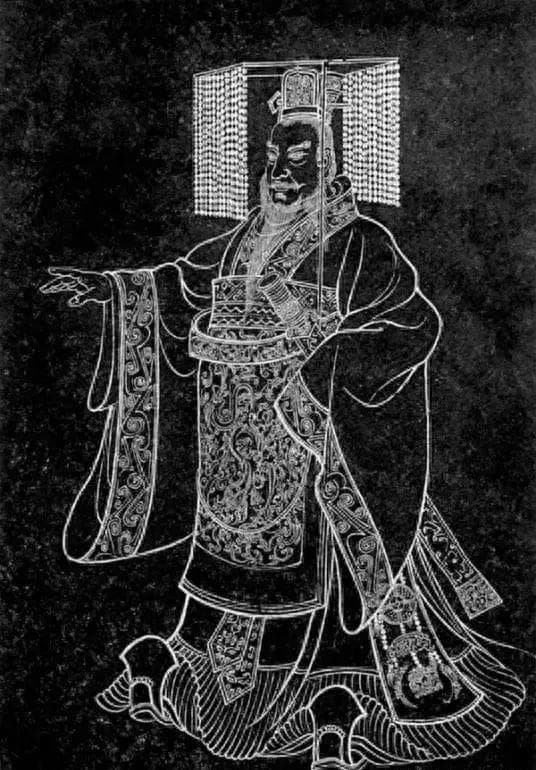 你知道历史上哪位开国皇帝历经的朝代最多吗？