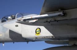 AIM-9M响尾蛇导弹：技术特点与作战性能详解