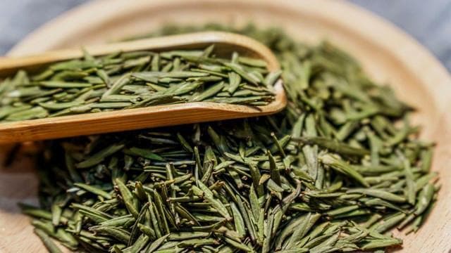 毛峰茶韵，品味绿茶中的佼佼者，尽享美好生活
