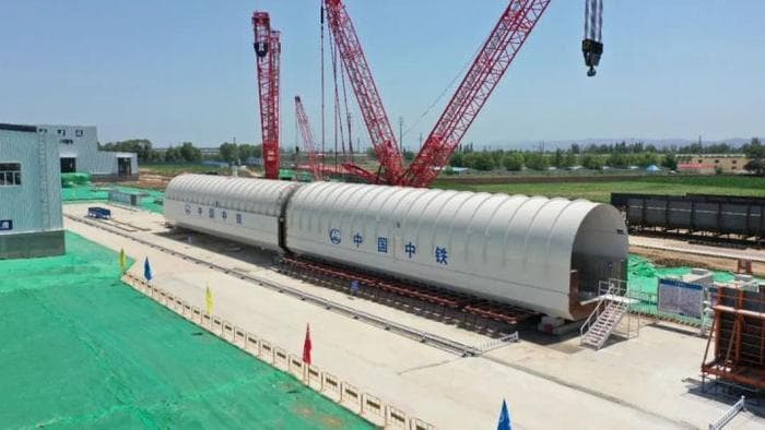 “高速飞车”试验成功：沪杭15分钟，京沪1.5小时或成现实