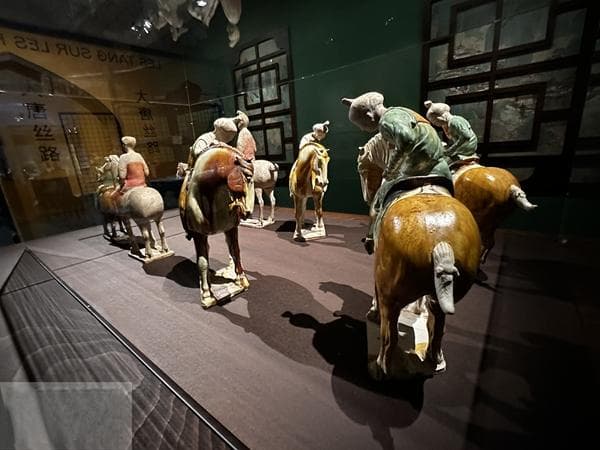 洛阳30件唐代文物赴法国展出，展现盛唐风采