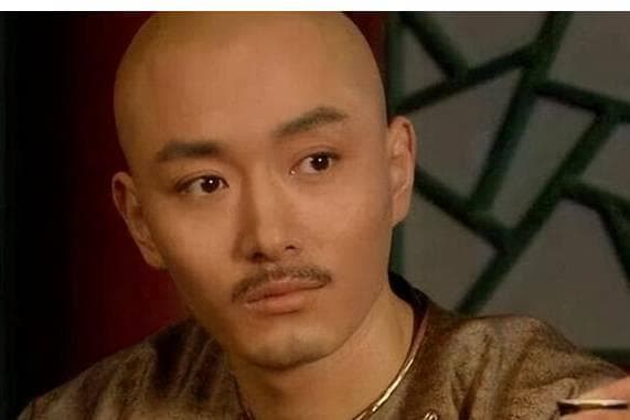 《甄嬛传》的果郡王原型，备受雍正喜爱，却因乾隆怒斥郁郁而终