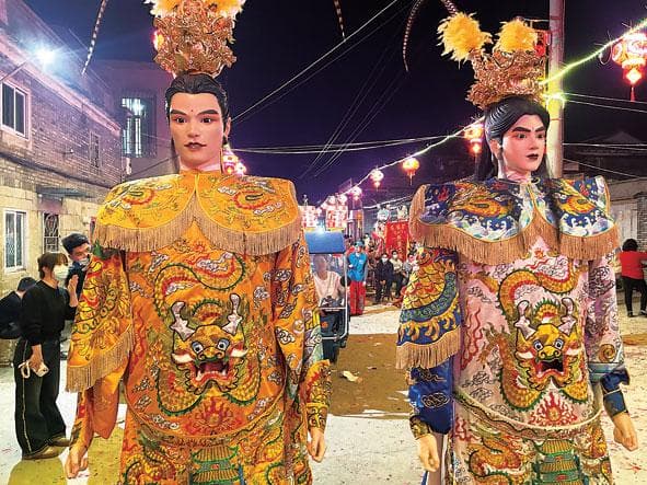 老“游神”迎来“00后”拥趸
