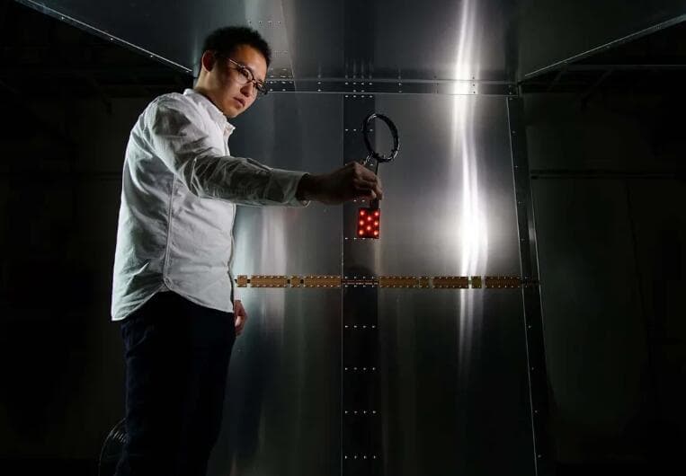 新的无线充电技术可以让房间变成安全的无线“充电室”